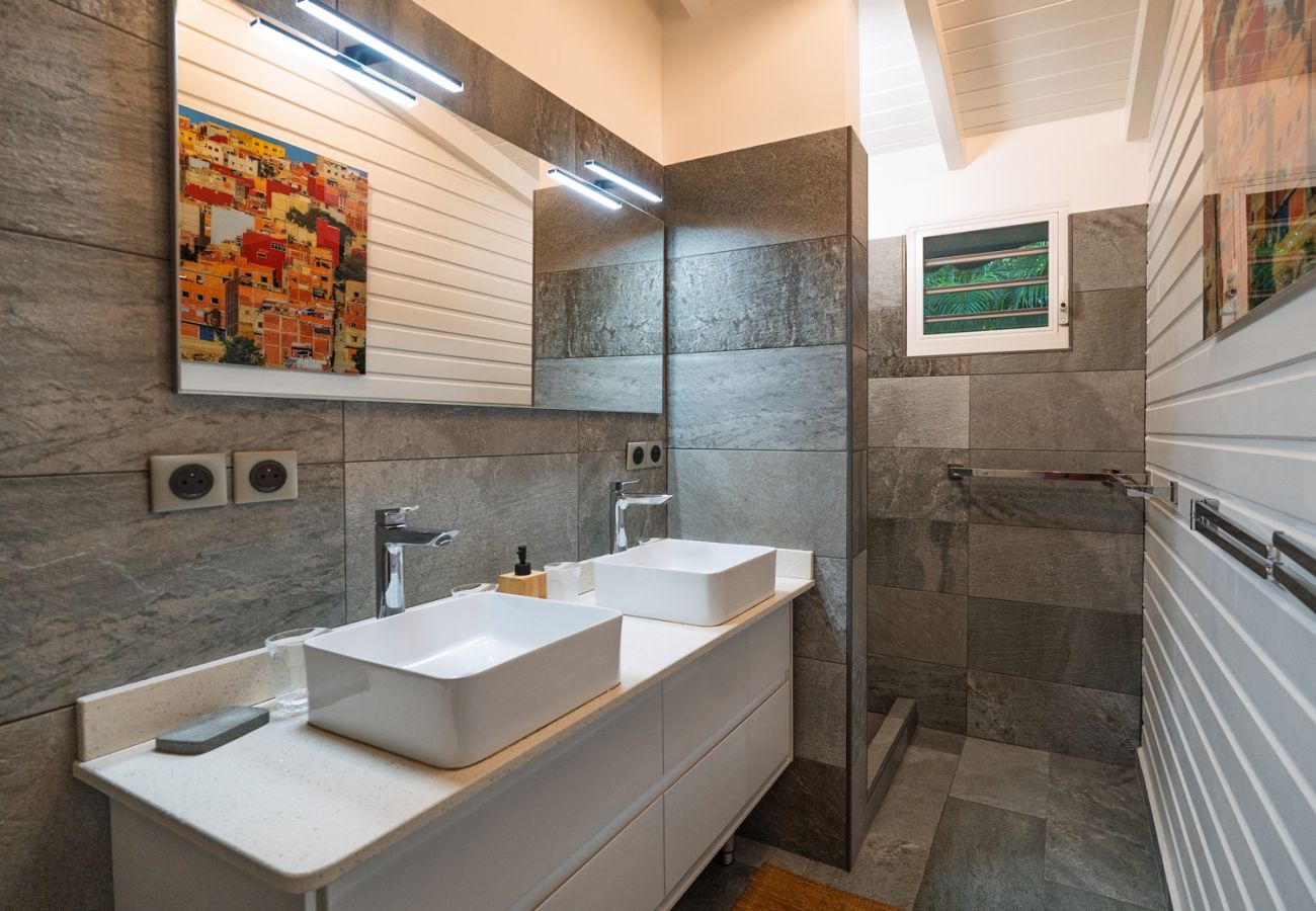 Villa in Saint-François - Villa G157 St François 4 ch piscine 8 pers