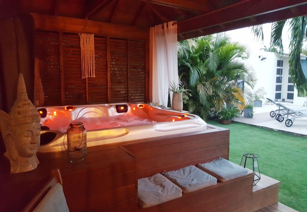 Villa in Sainte-Anne - Villa à Sainte Anne G151 - 4 chambres piscine