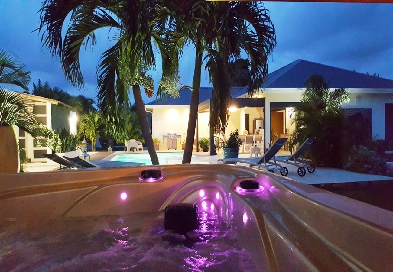 Villa in Sainte-Anne - Villa à Sainte Anne G151 - 4 chambres piscine