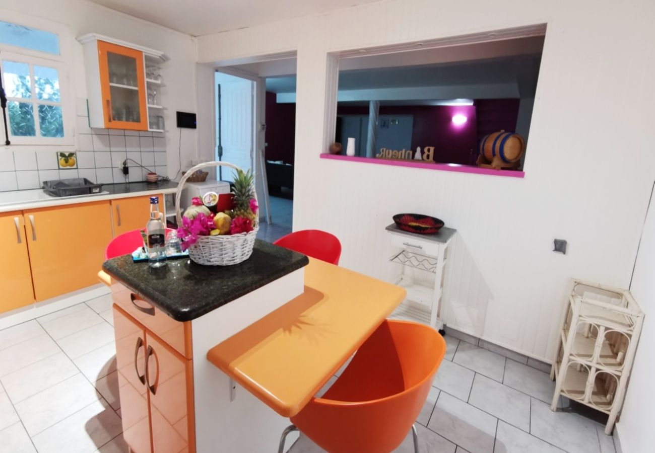Villa in Saint-François - Villa à Saint François G109 4 ch piscine 11 pers