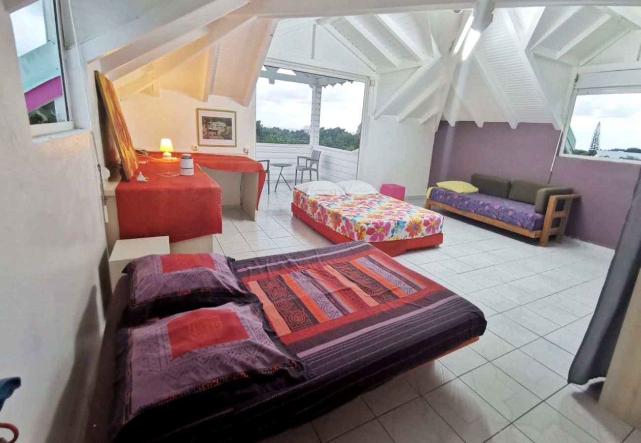 Villa in Saint-François - Villa à Saint François G109 4 ch piscine 11 pers