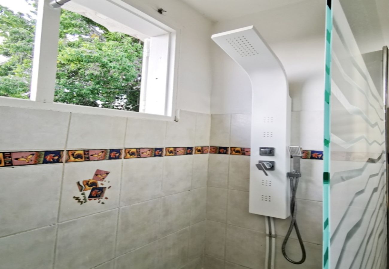 Villa in Saint-François - Villa à Saint François G109 4 ch piscine 11 pers