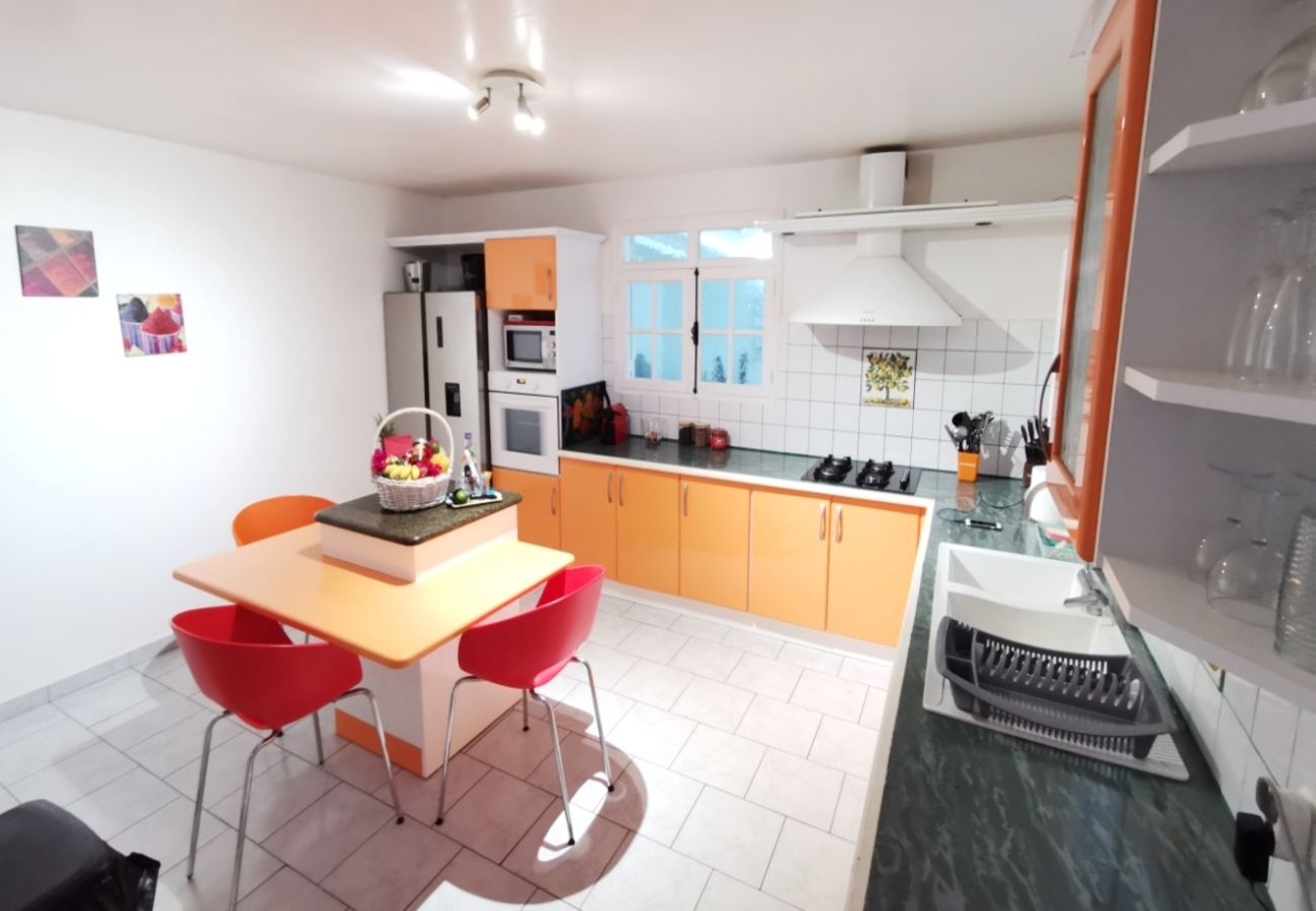 Villa in Saint-François - Villa à Saint François G109 4 ch piscine 11 pers
