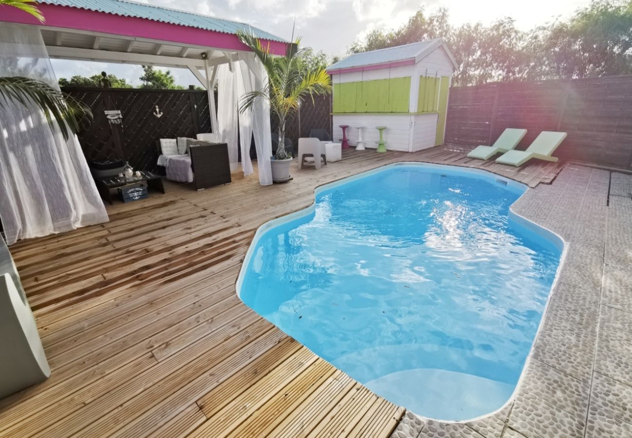 Villa in Saint-François - Villa à Saint François G109 4 ch piscine 11 pers
