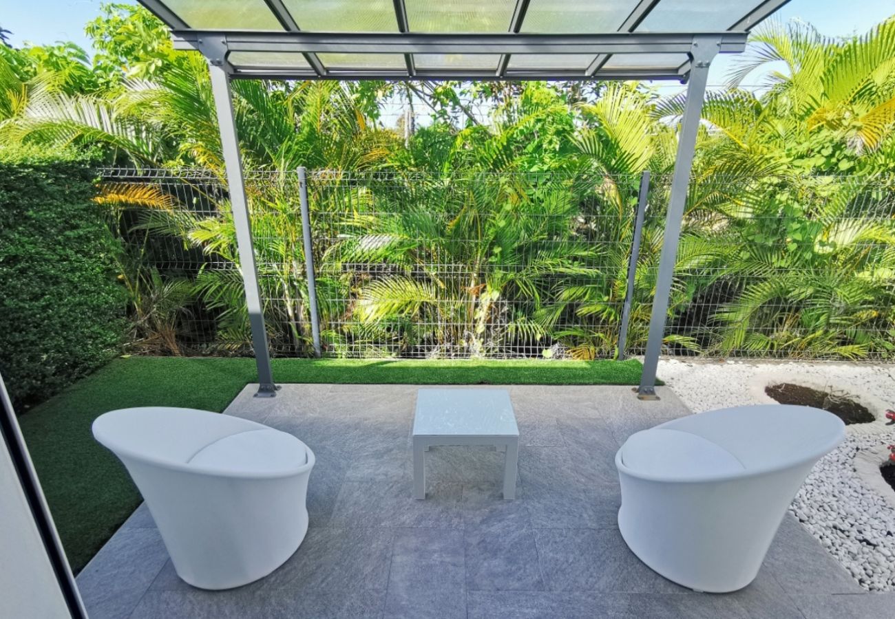 Villa in Saint-François - Villa à Saint François G107A - 3 chambres piscine