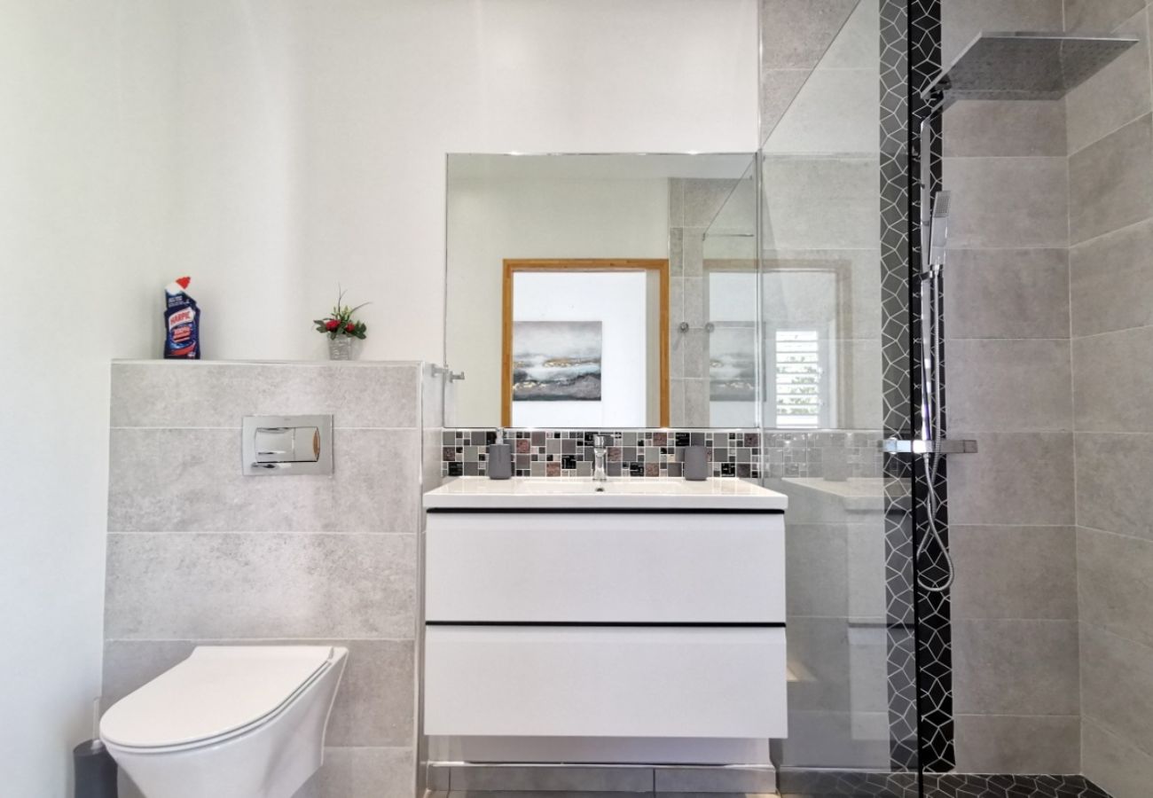 Villa in Saint-François - Villa à Saint François G107A - 3 chambres piscine