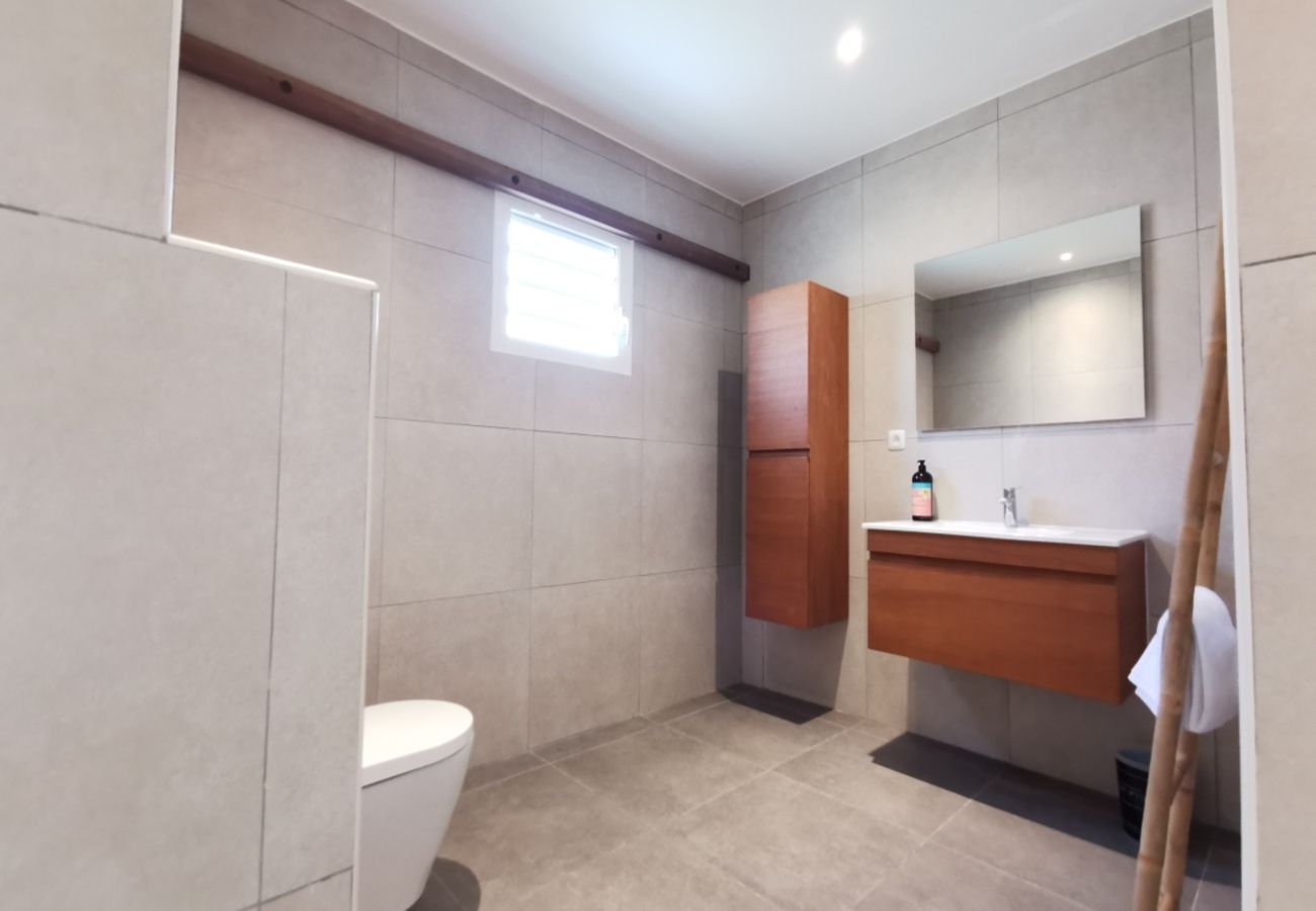 Villa in Sainte-Anne - Villa à Ste Anne en Guadeloupe - Ref : G167A