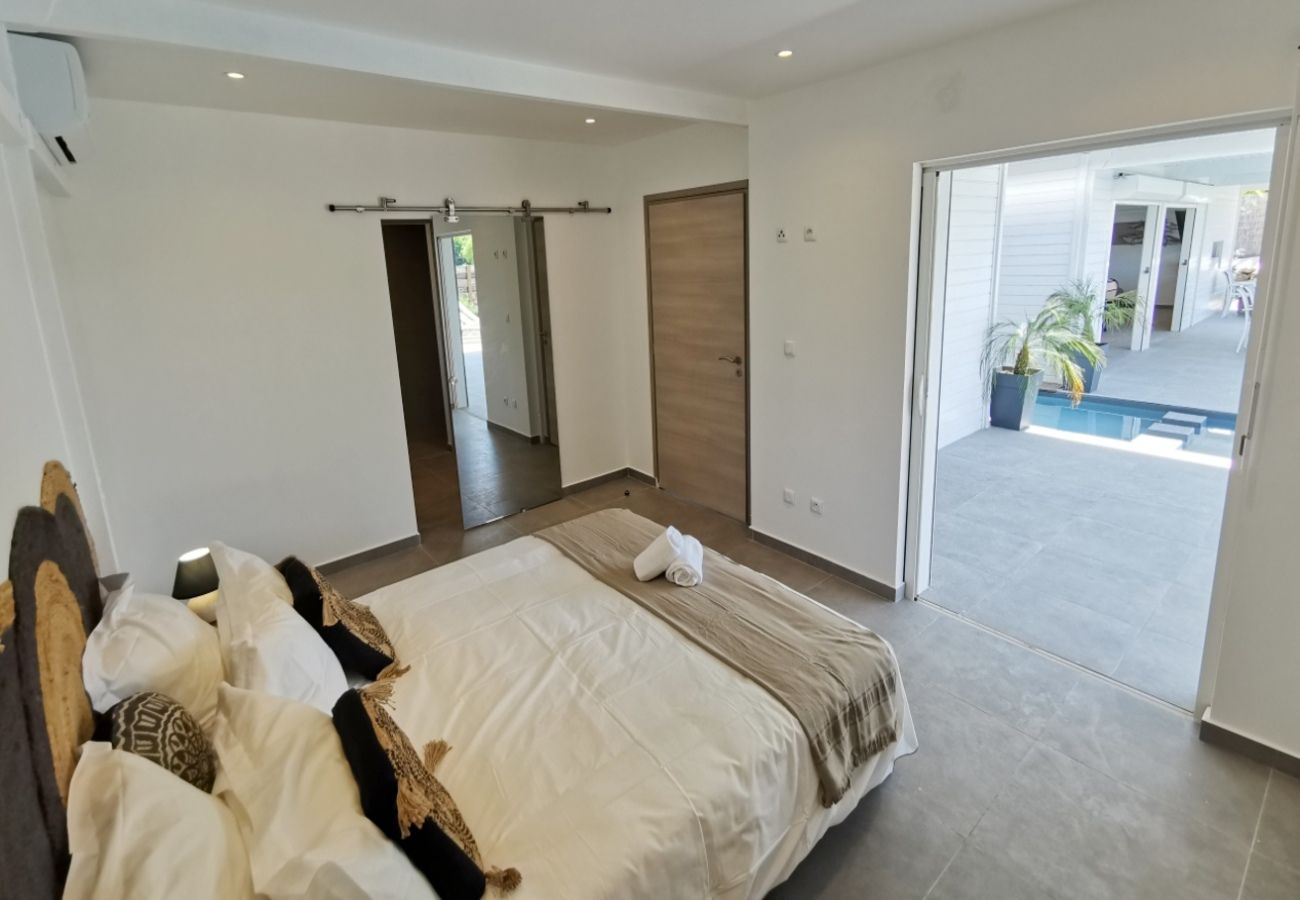 Villa in Sainte-Anne - Villa à Ste Anne en Guadeloupe - Ref : G167A