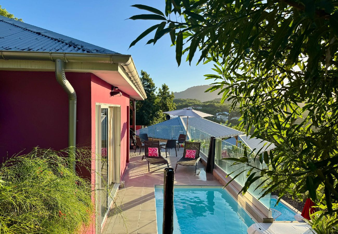 Apartment in Les Trois-Ilets - Apt PITAYA terrasse, vue mer, piscine privée, 2 ch