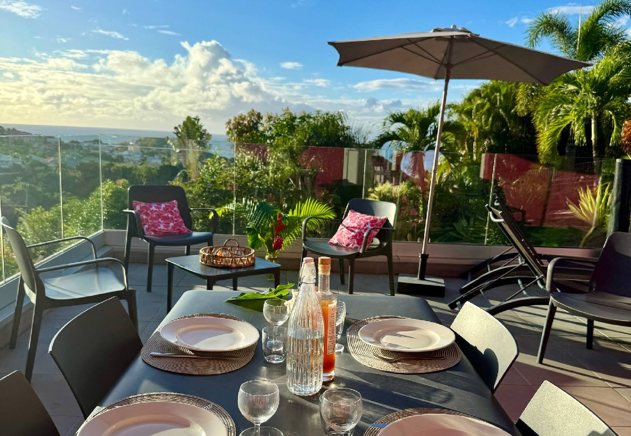 Apartment in Les Trois-Ilets - Apt PITAYA terrasse, vue mer, piscine privée, 2 ch