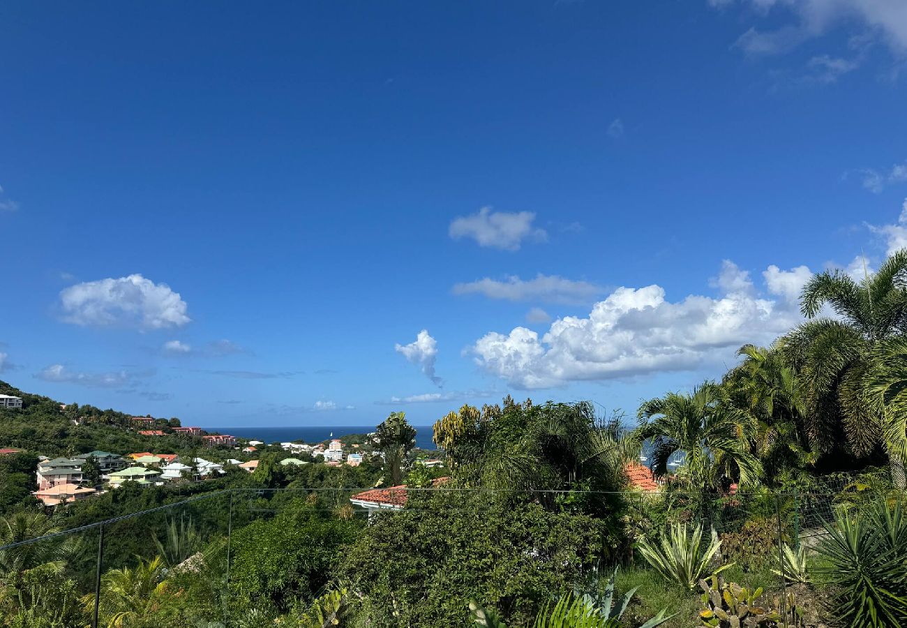 Apartment in Les Trois-Ilets - Apt PITAYA terrasse, vue mer, piscine privée, 2 ch