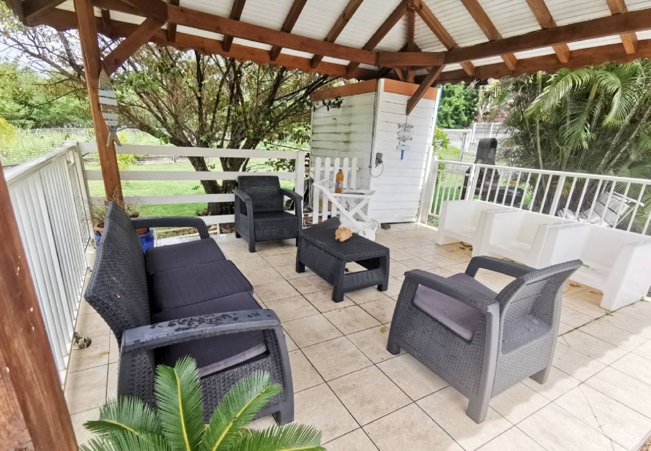Villa in Sainte-Anne - Villa à Sainte Anne Ref M055a - 3 chambres piscine