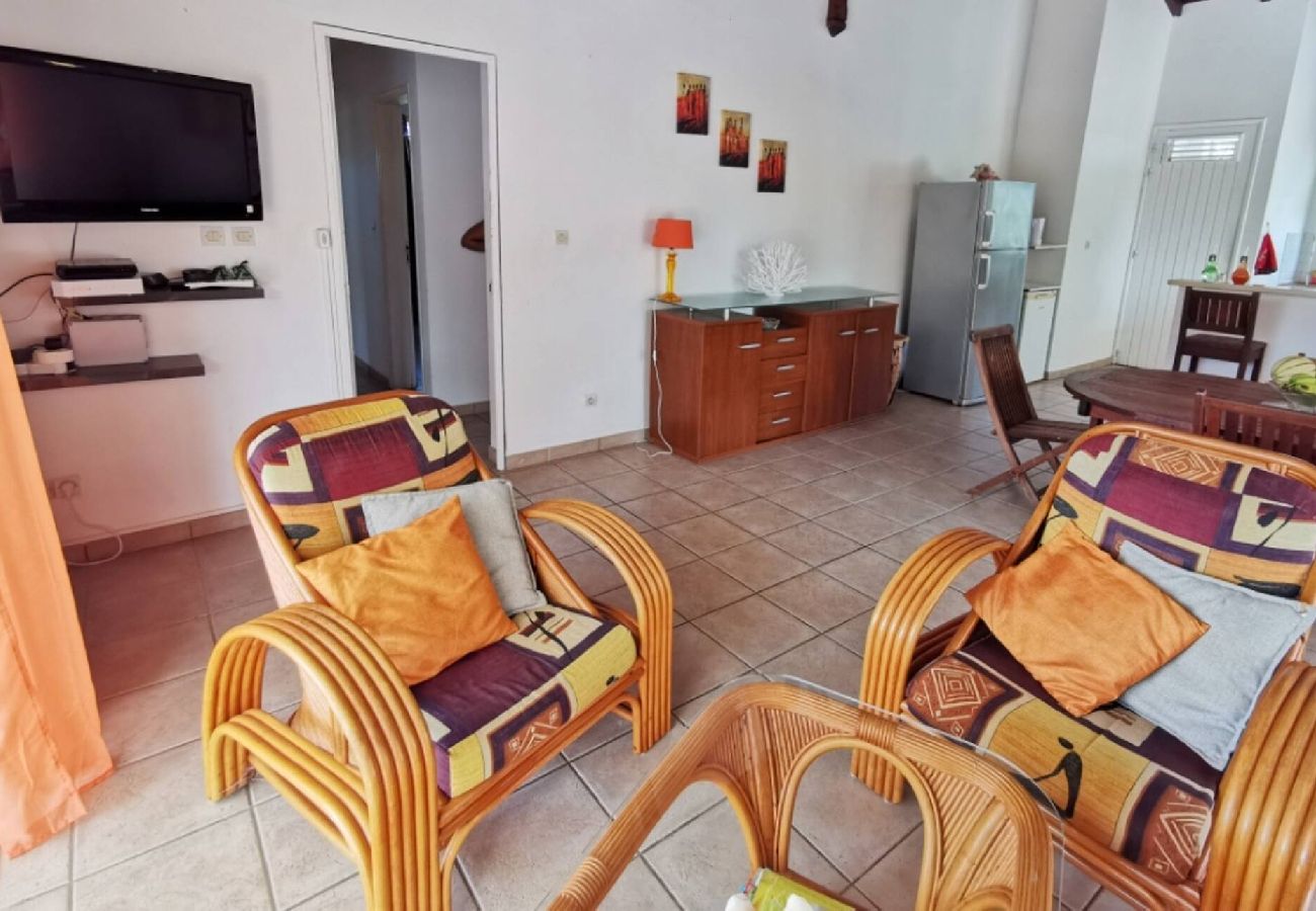 Villa in Sainte-Anne - Villa à Sainte Anne Ref M055a - 3 chambres piscine