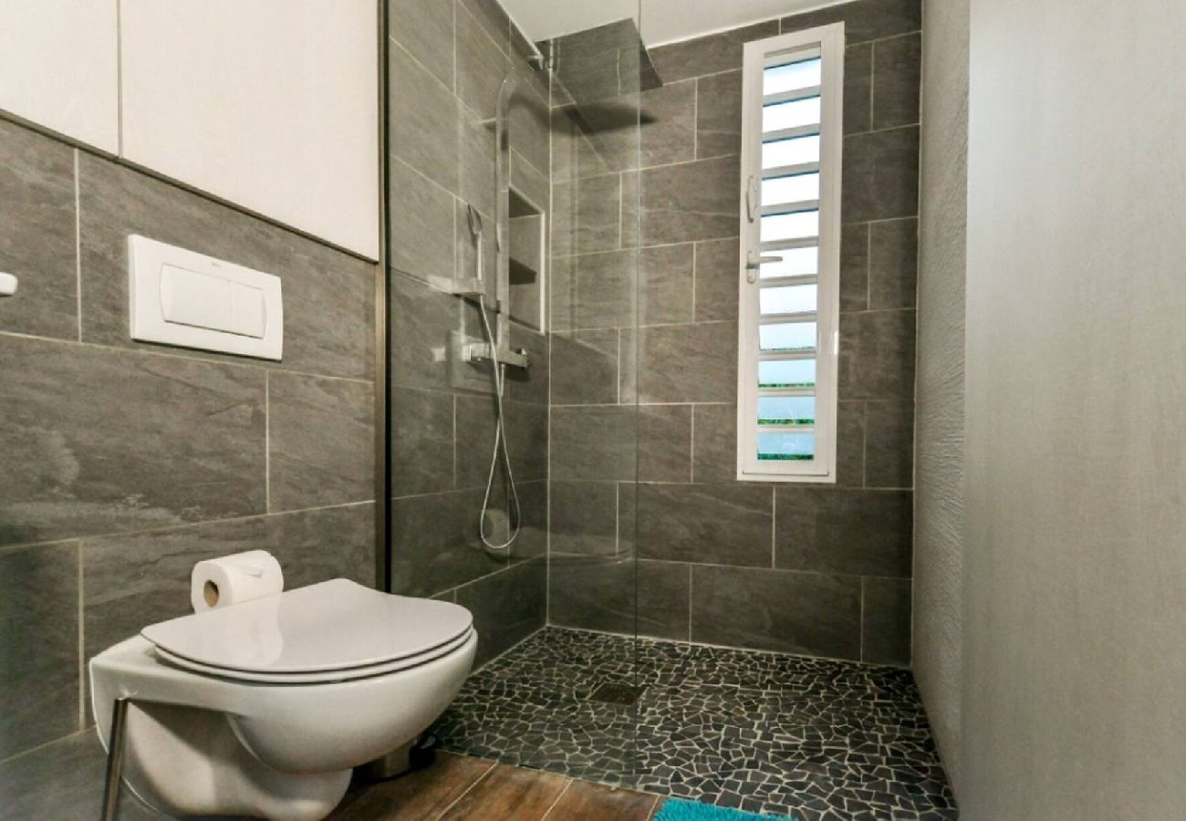 House in Saint-François - Villa St François 4 ch piscine 150m plage (g076b)