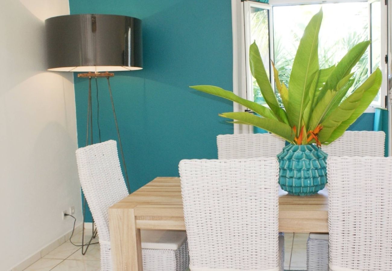 House in Saint-François - Villa St François 3 ch piscine 150m plage (g076a)