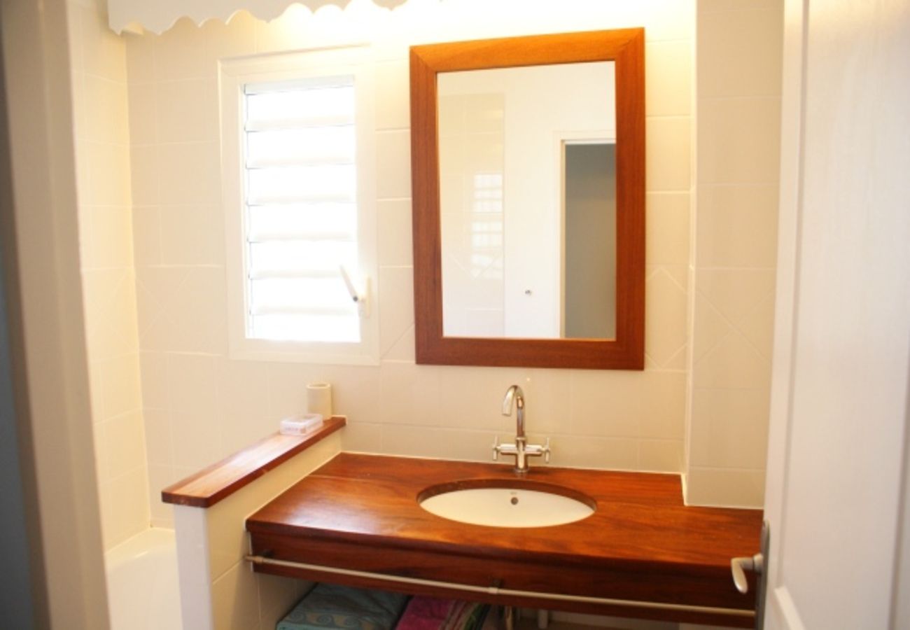 Apartment in Sainte-Anne - Appartement à Ste Anne Guadeloupe - Ref : HG096