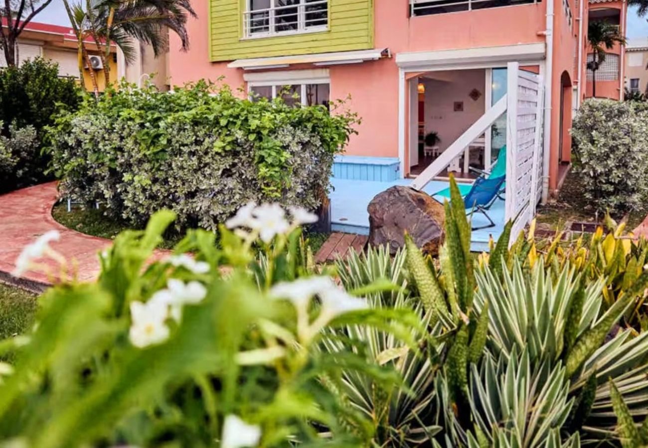 Apartment in Sainte-Anne - Appartement à Ste Anne Guadeloupe - Ref : HG096