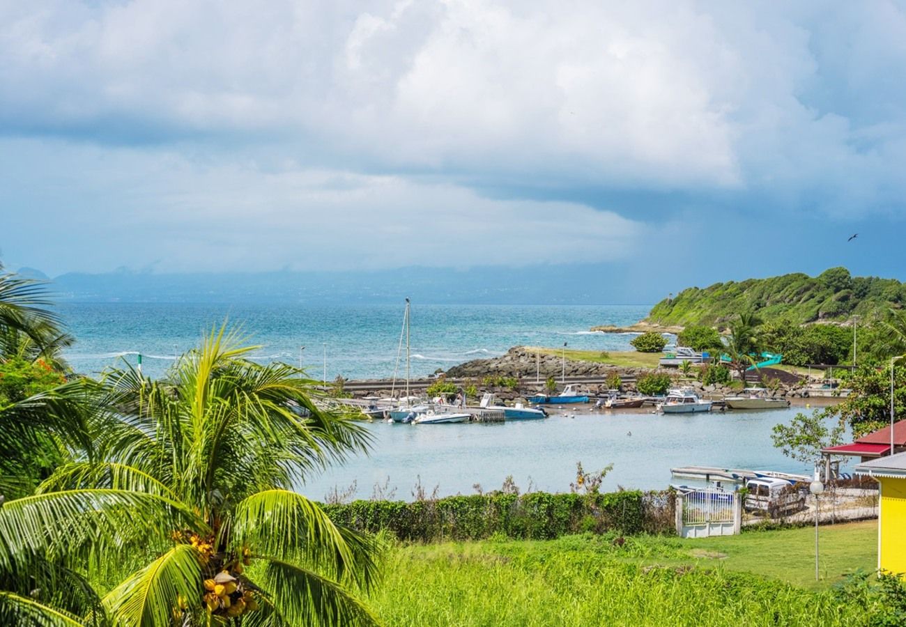Apartment in Le Gosier - Appart T3 Duplex Gosier Guadeloupe - Ref : HG150