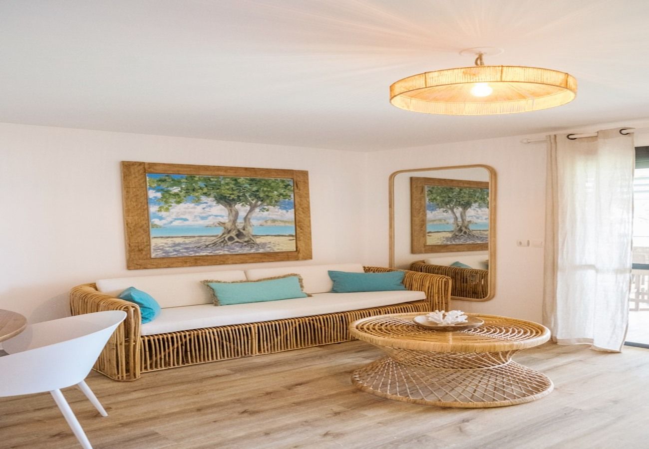 Apartment in Le Gosier - Appart T3 Duplex Gosier Guadeloupe - Ref : HG150