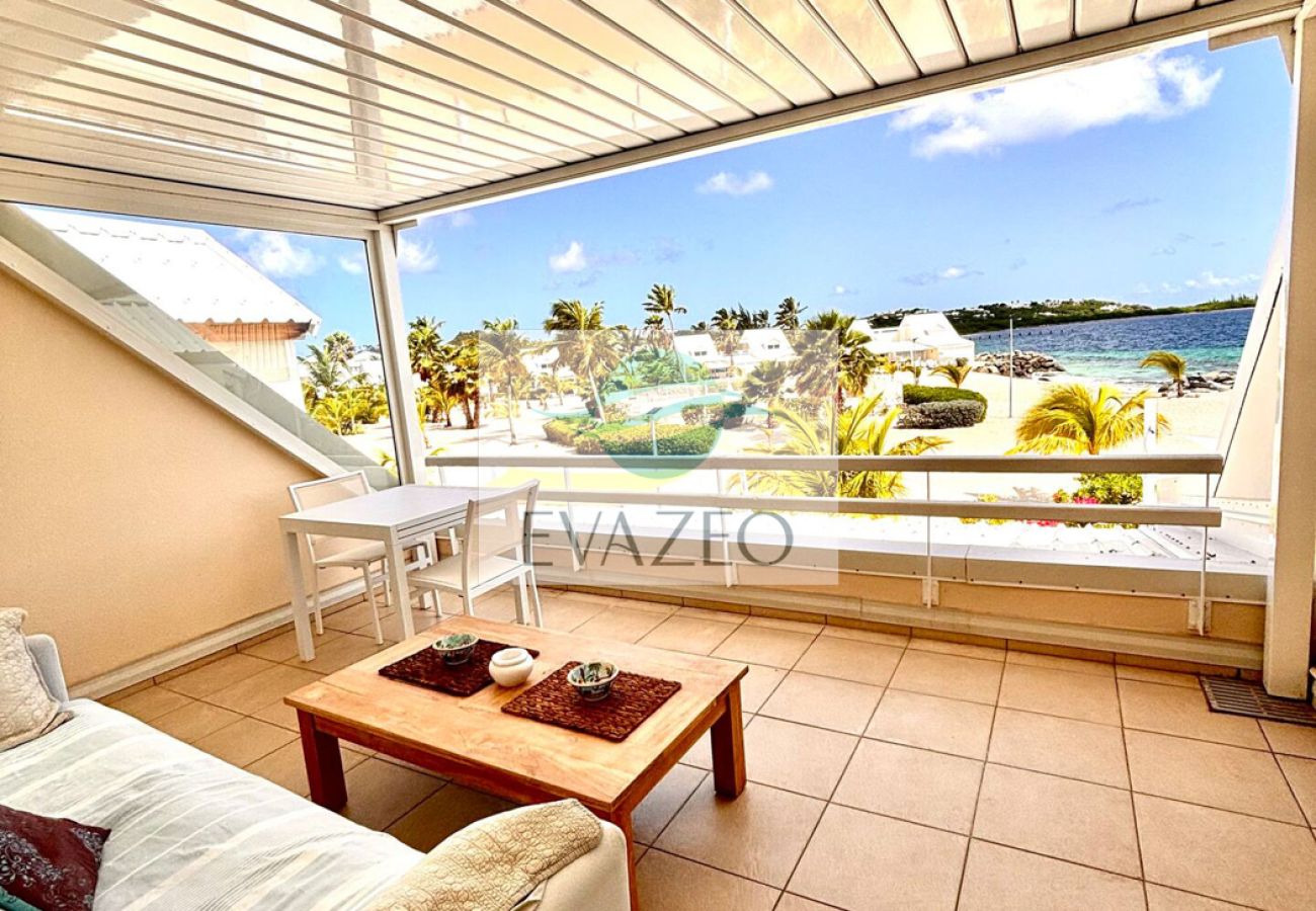 Apartment in Baie Nettlé - APT T2 Baie NETTLE REF STM004