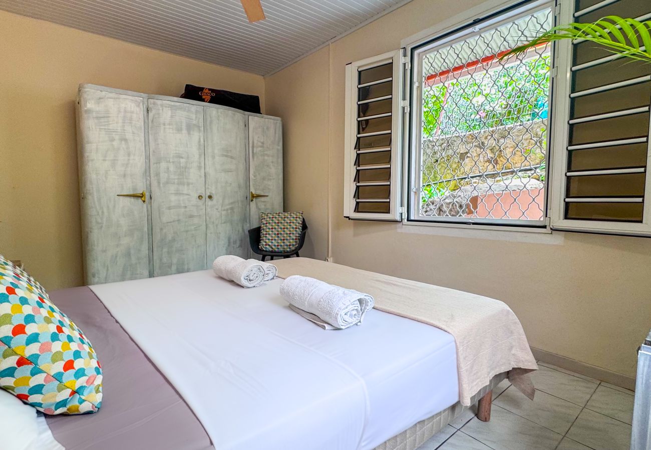 Villa in Sainte-Anne - VILLA 3CH STE ANNE REF M321