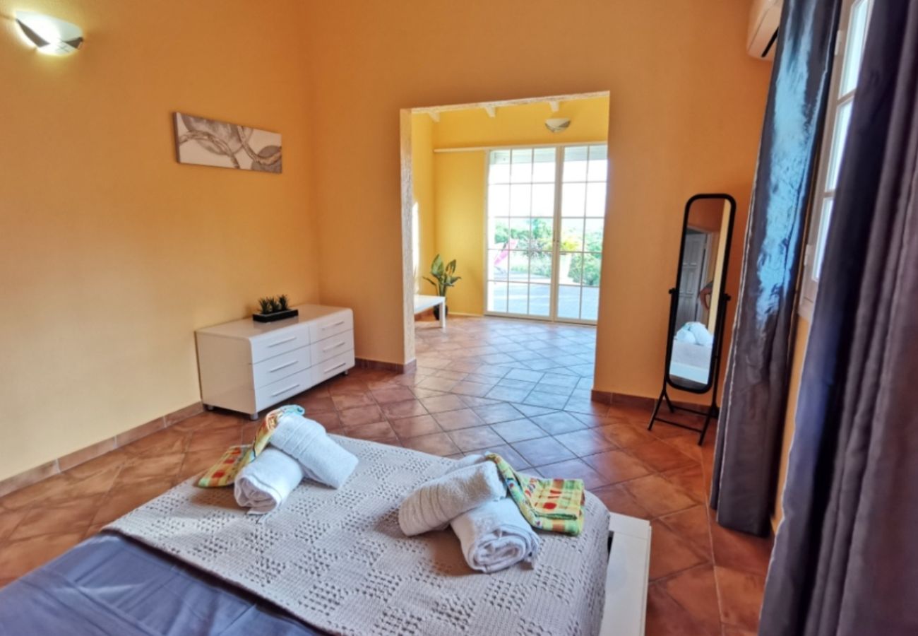 Villa in Sainte-Anne - Villa à Sainte-anne ref G129