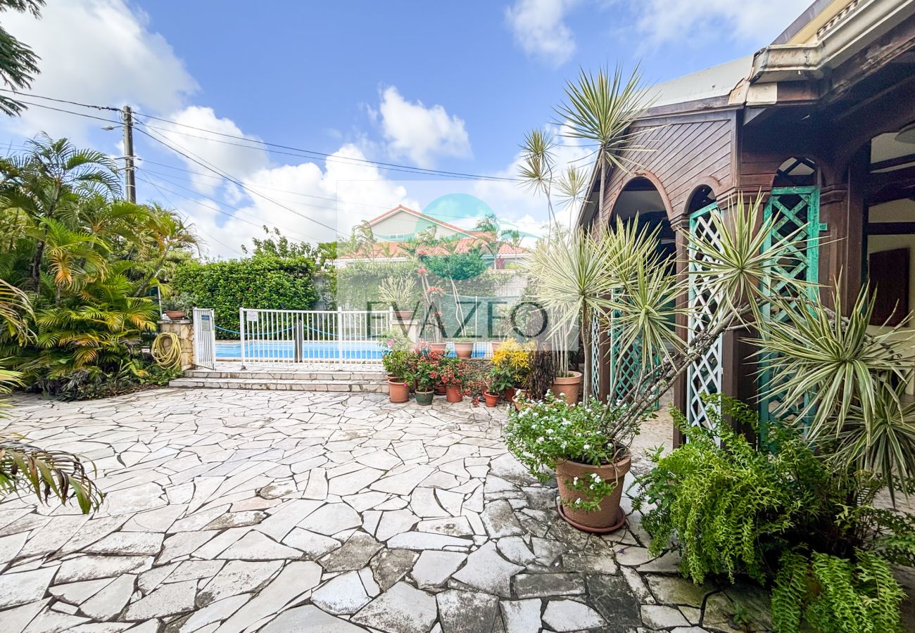 Studio in Les Trois-Ilets - Appartement Le Karacoli - Trois Ilets - HM109