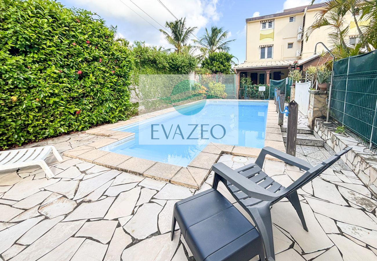 Studio in Les Trois-Ilets - Appartement Le Karacoli - Trois Ilets - HM109