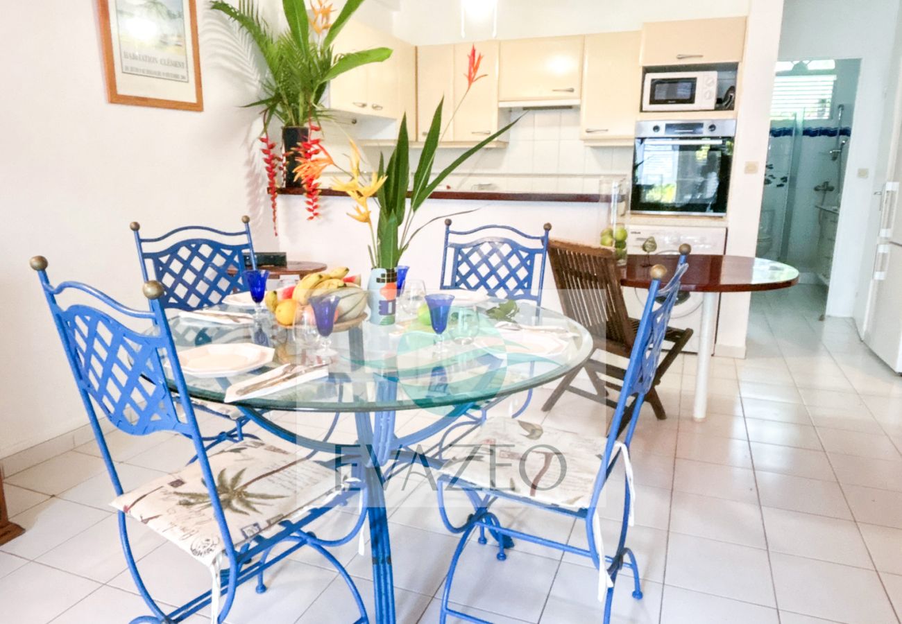 Villa in Sainte-Anne - Villa à Sainte Anne Ref M019 - 2 ch plage à 400m