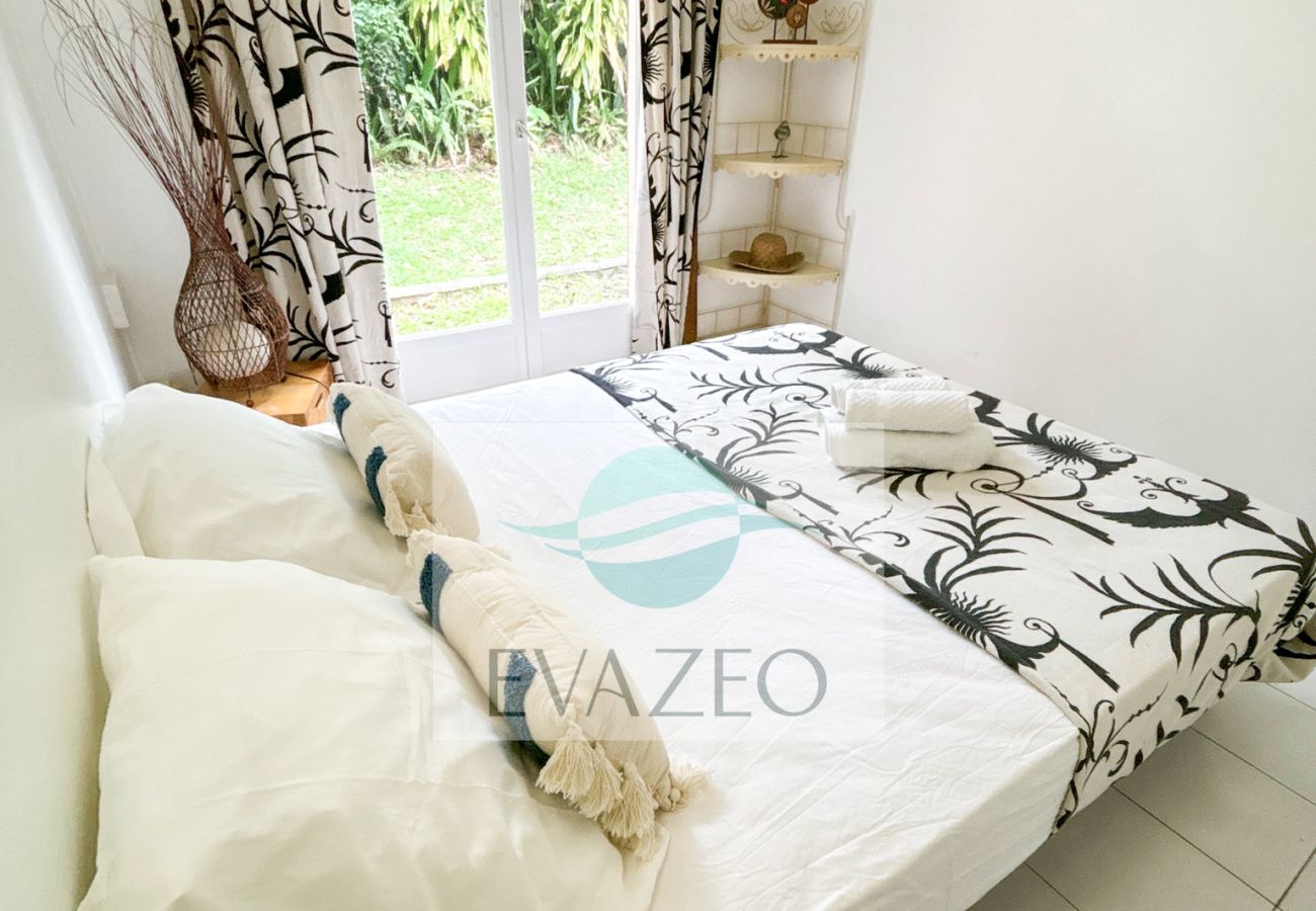 Villa in Sainte-Anne - Villa à Sainte Anne Ref M019 - 2 ch plage à 400m