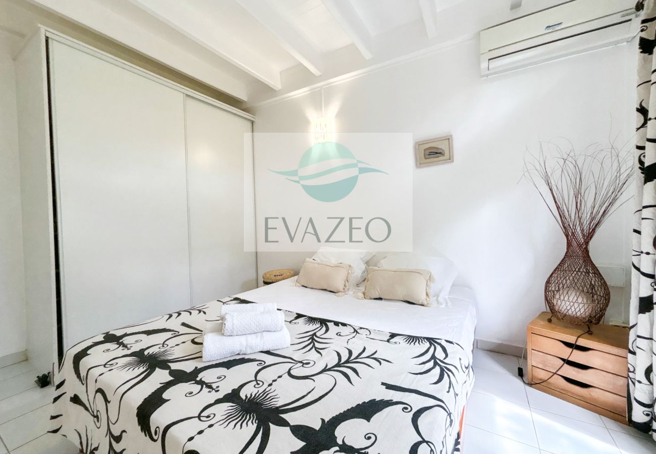 Villa in Sainte-Anne - Villa à Sainte Anne Ref M019 - 2 ch plage à 400m