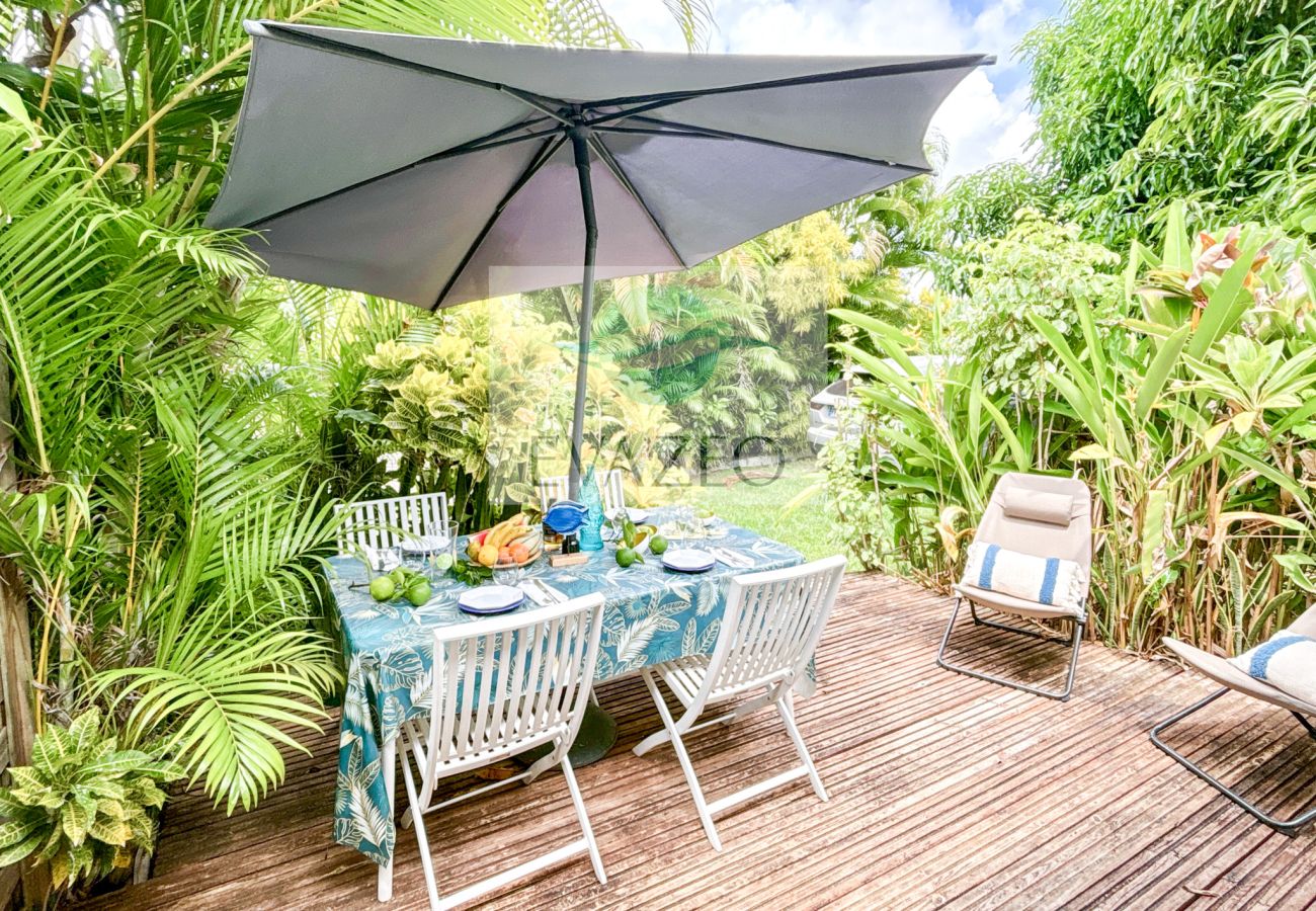 Villa in Sainte-Anne - Villa à Sainte Anne Ref M019 - 2 ch plage à 400m