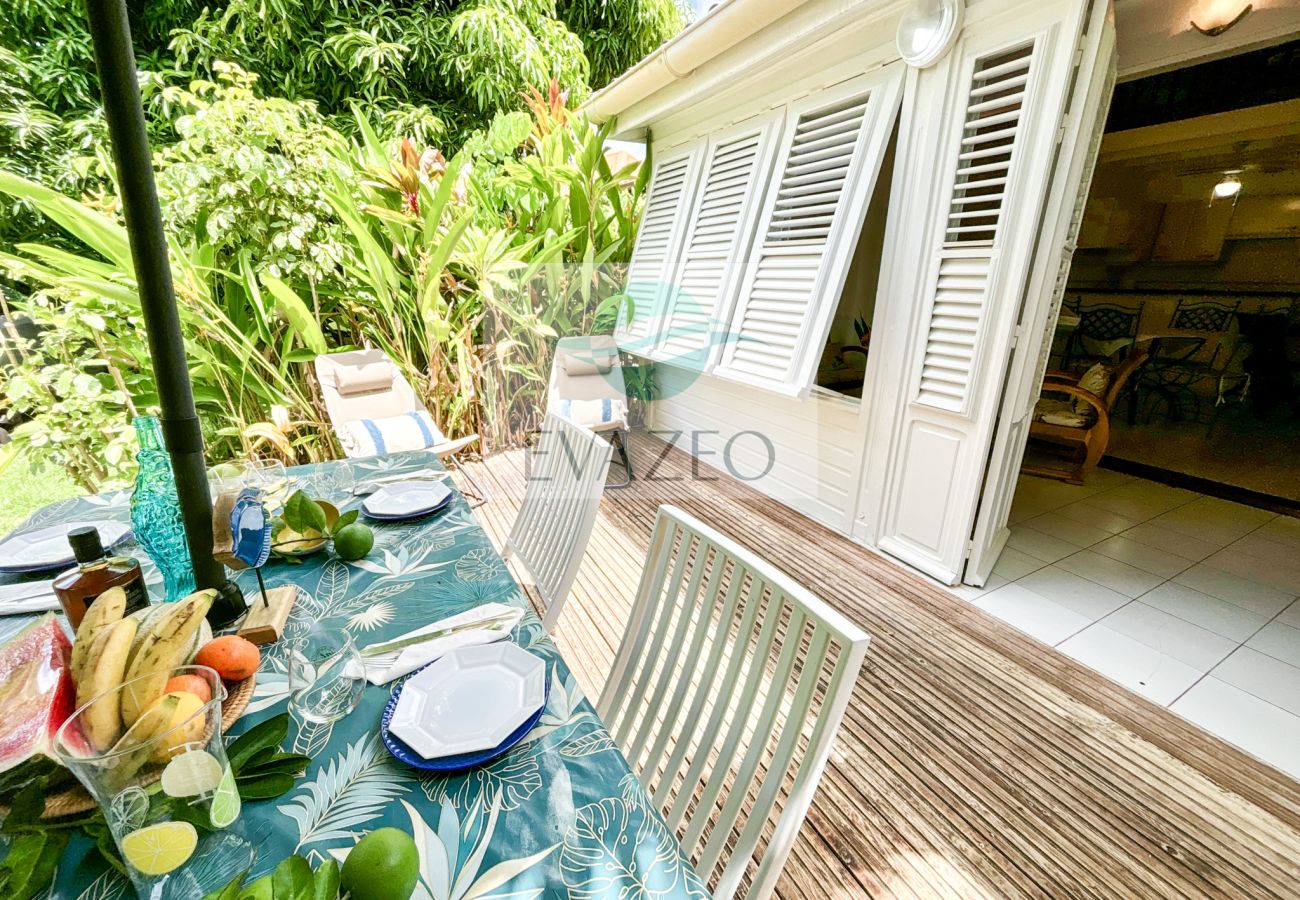 Villa in Sainte-Anne - Villa à Sainte Anne Ref M019 - 2 ch plage à 400m