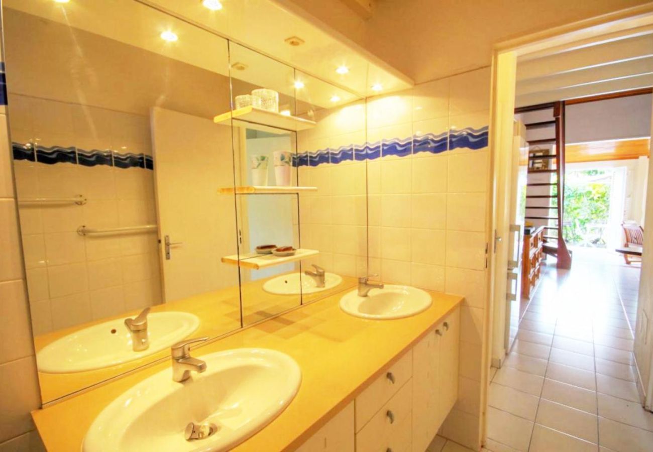Villa in Sainte-Anne - Villa à Sainte Anne Ref M019 - 2 ch plage à 400m