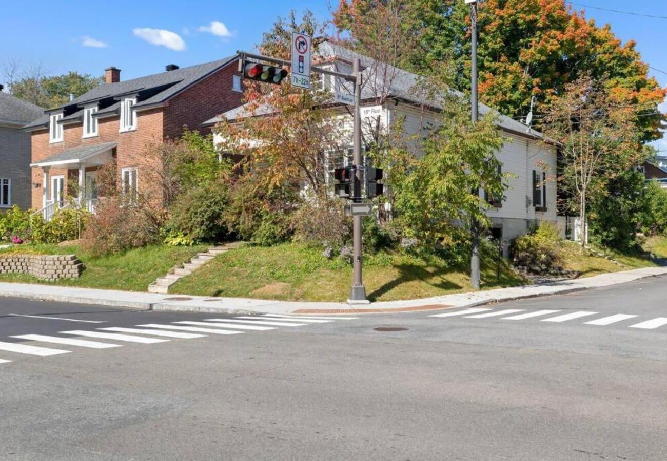 House in Quebec - CAN002 - Ruralité au Coeur de la Ville