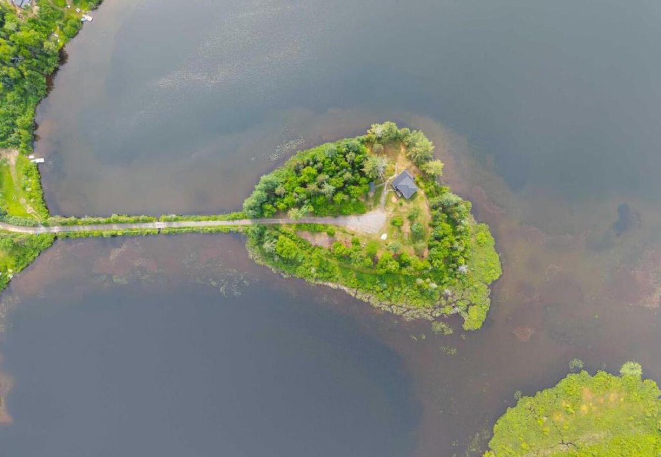 Chalet in Quebec - CAN004 - Islet Chouette