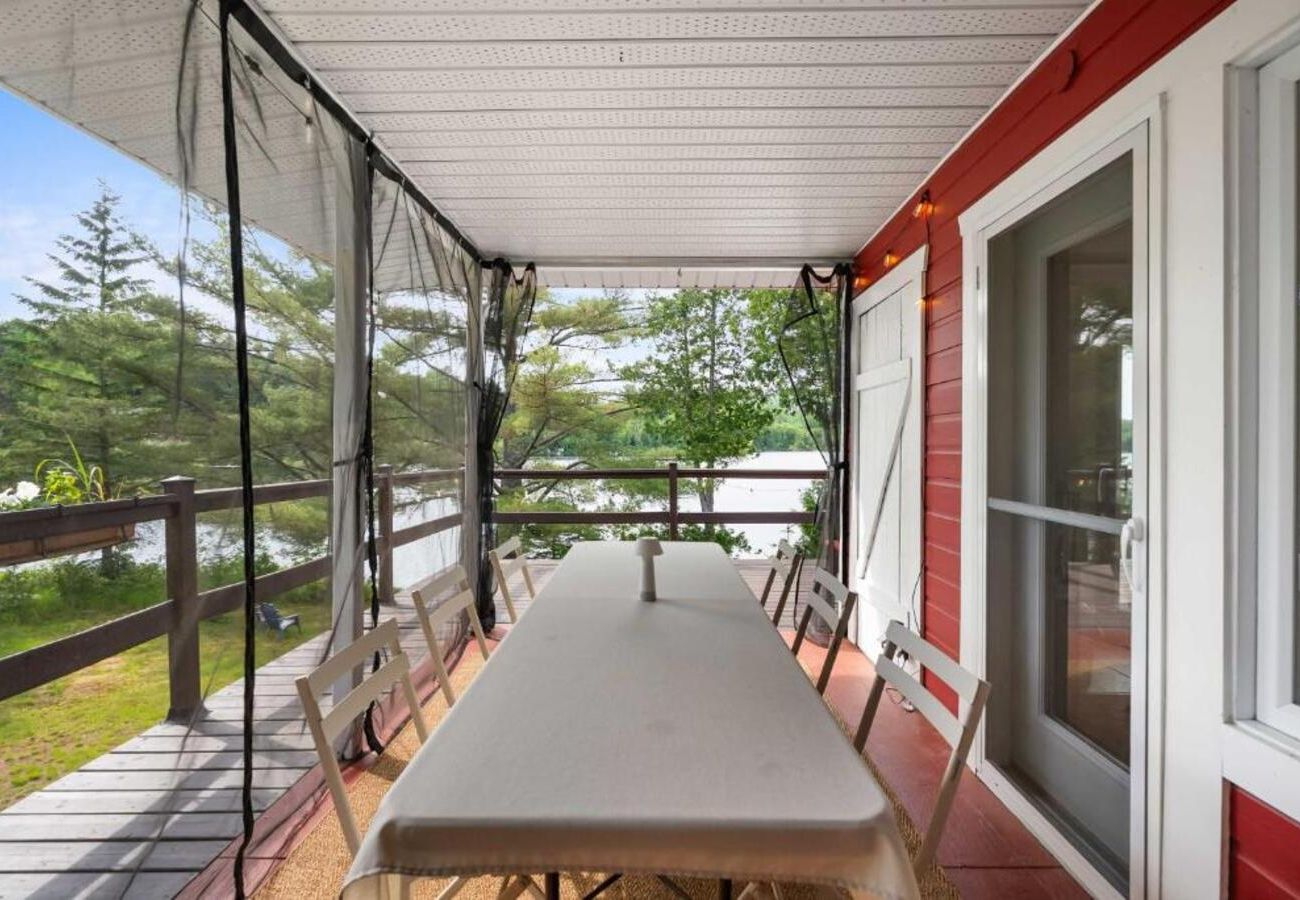 Chalet in Quebec - CAN004 - Islet Chouette