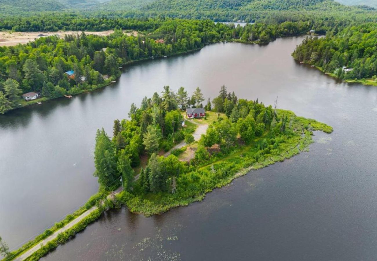Chalet in Quebec - CAN004 - Islet Chouette
