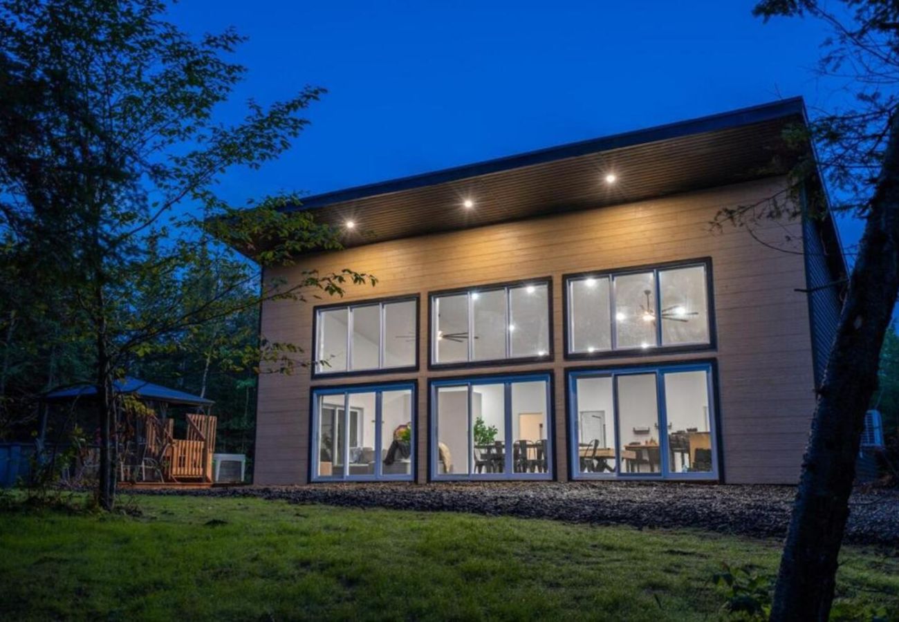 Chalet in Charlevoix-Est - CAN005 - L'étoile Brillante