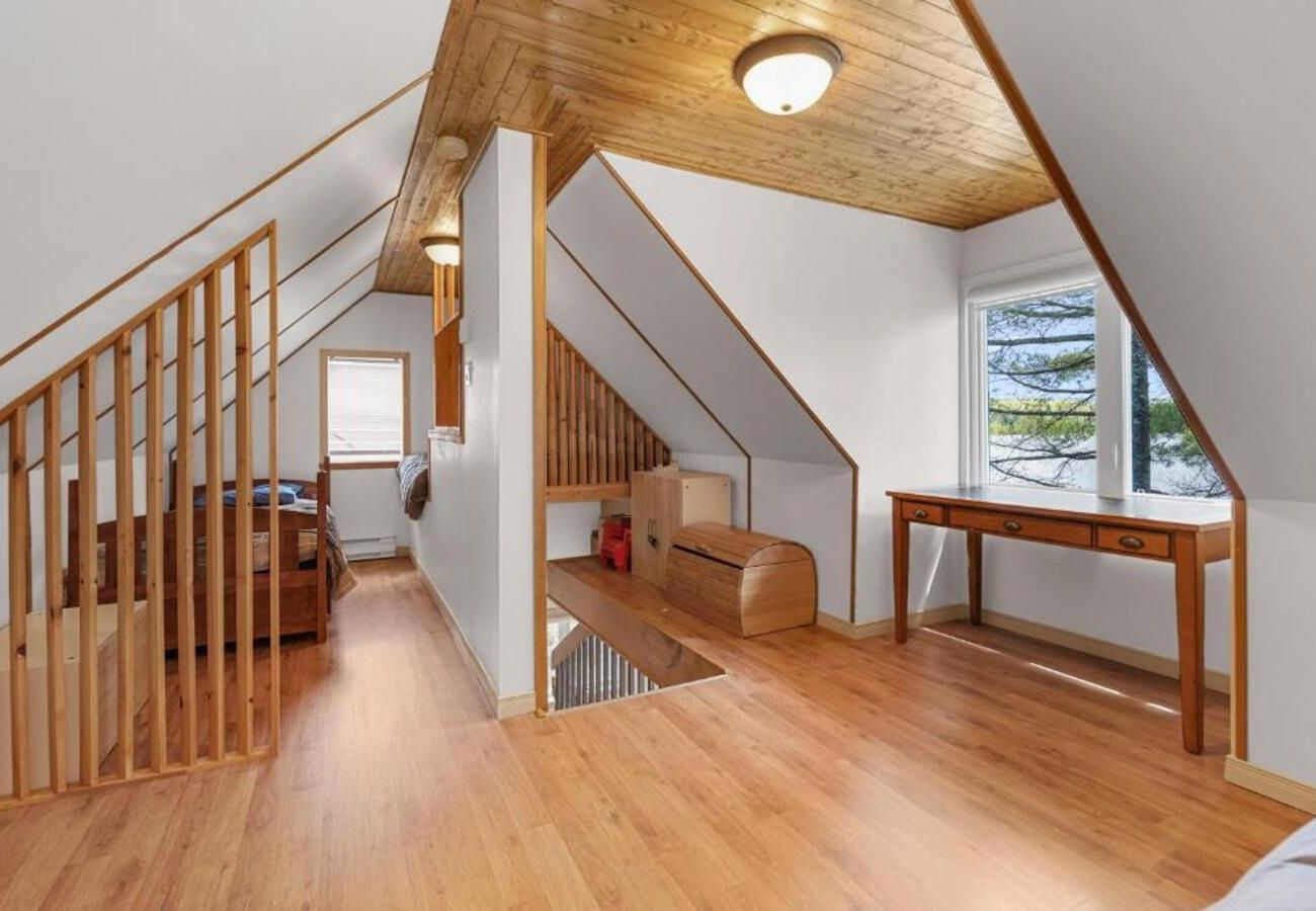 House in Sherbrooke - CAN006 - Havre du Huit