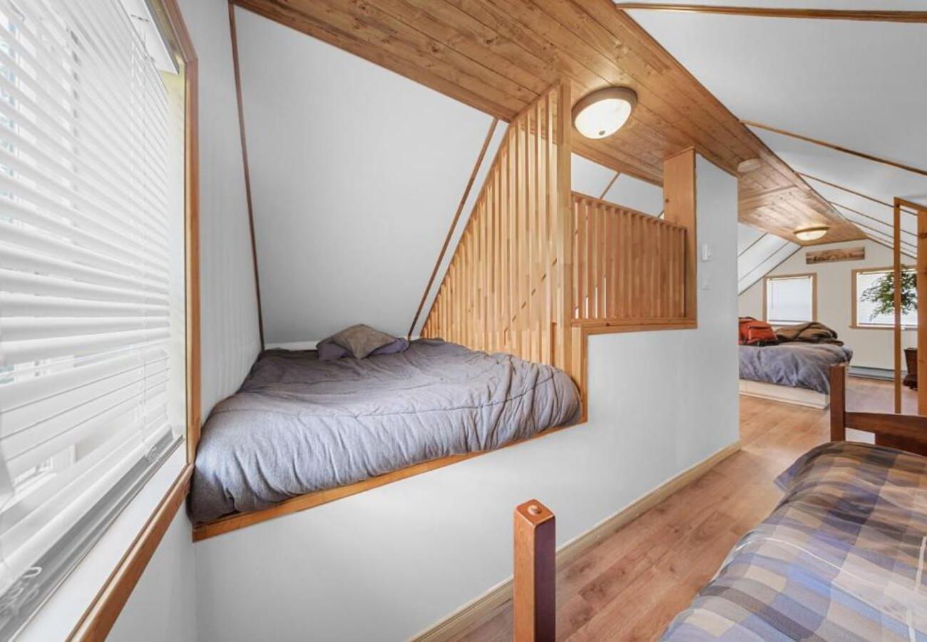 House in Sherbrooke - CAN006 - Havre du Huit