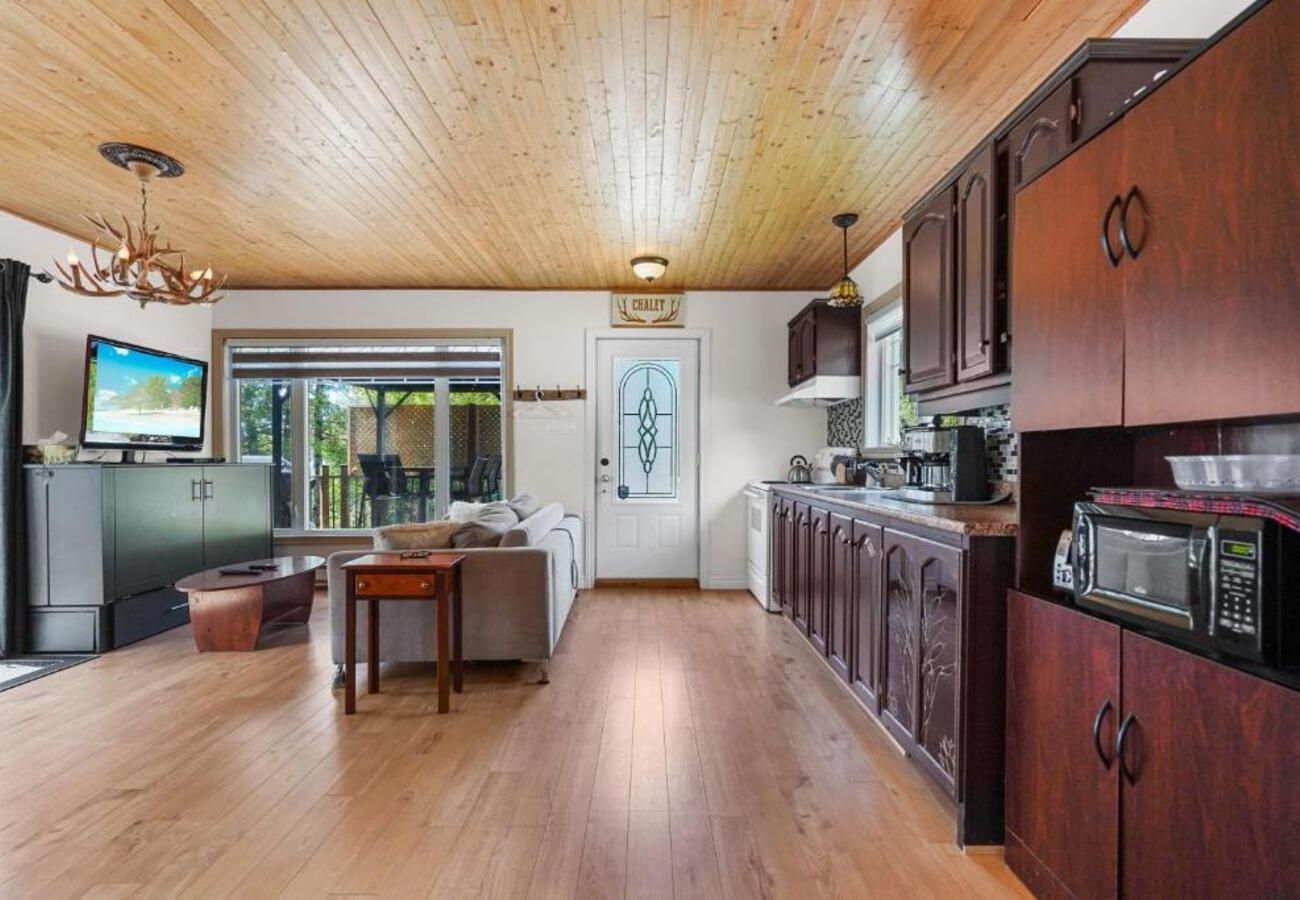 House in Sherbrooke - CAN006 - Havre du Huit