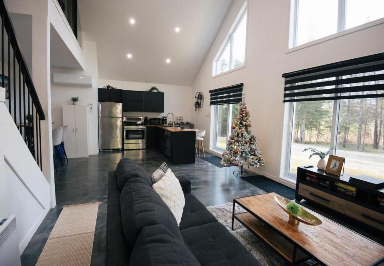 Chalet in Montreal - CAN007 - Chalet Escapade