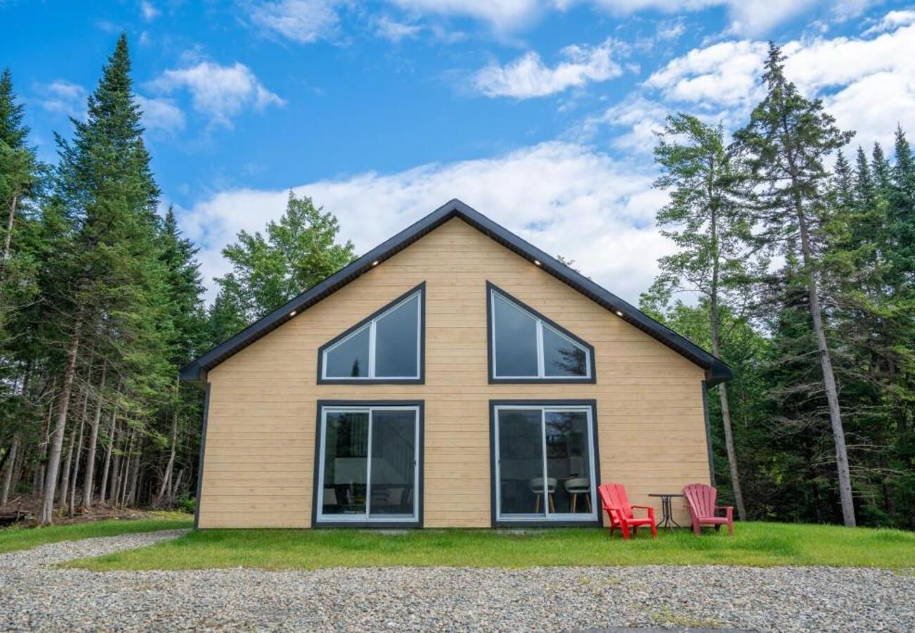 Chalet in Montreal - CAN007 - Chalet Escapade