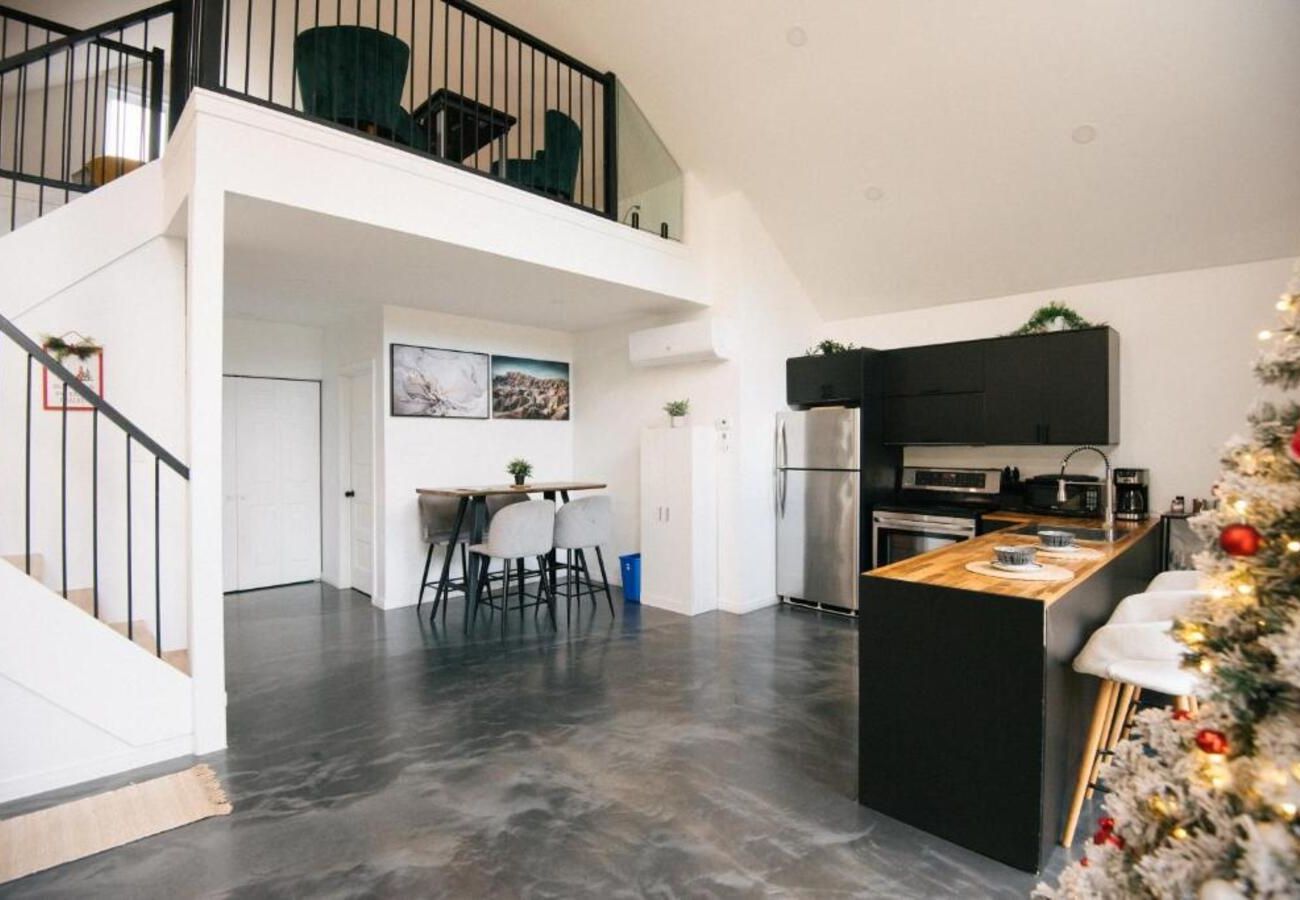 Chalet in Montreal - CAN007 - Chalet Escapade