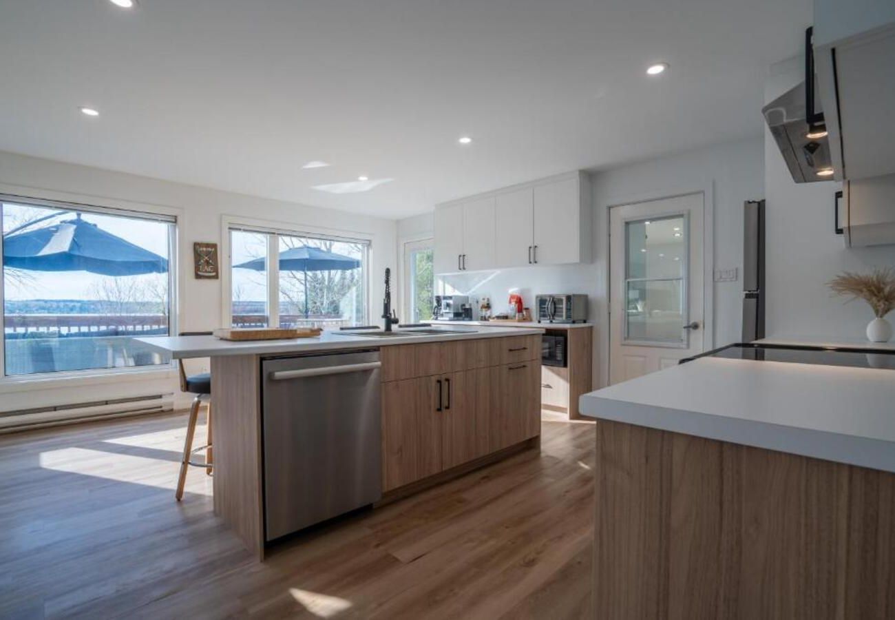 Chalet in Montreal - CAN008 - Chalet des Oiseaux Bleus