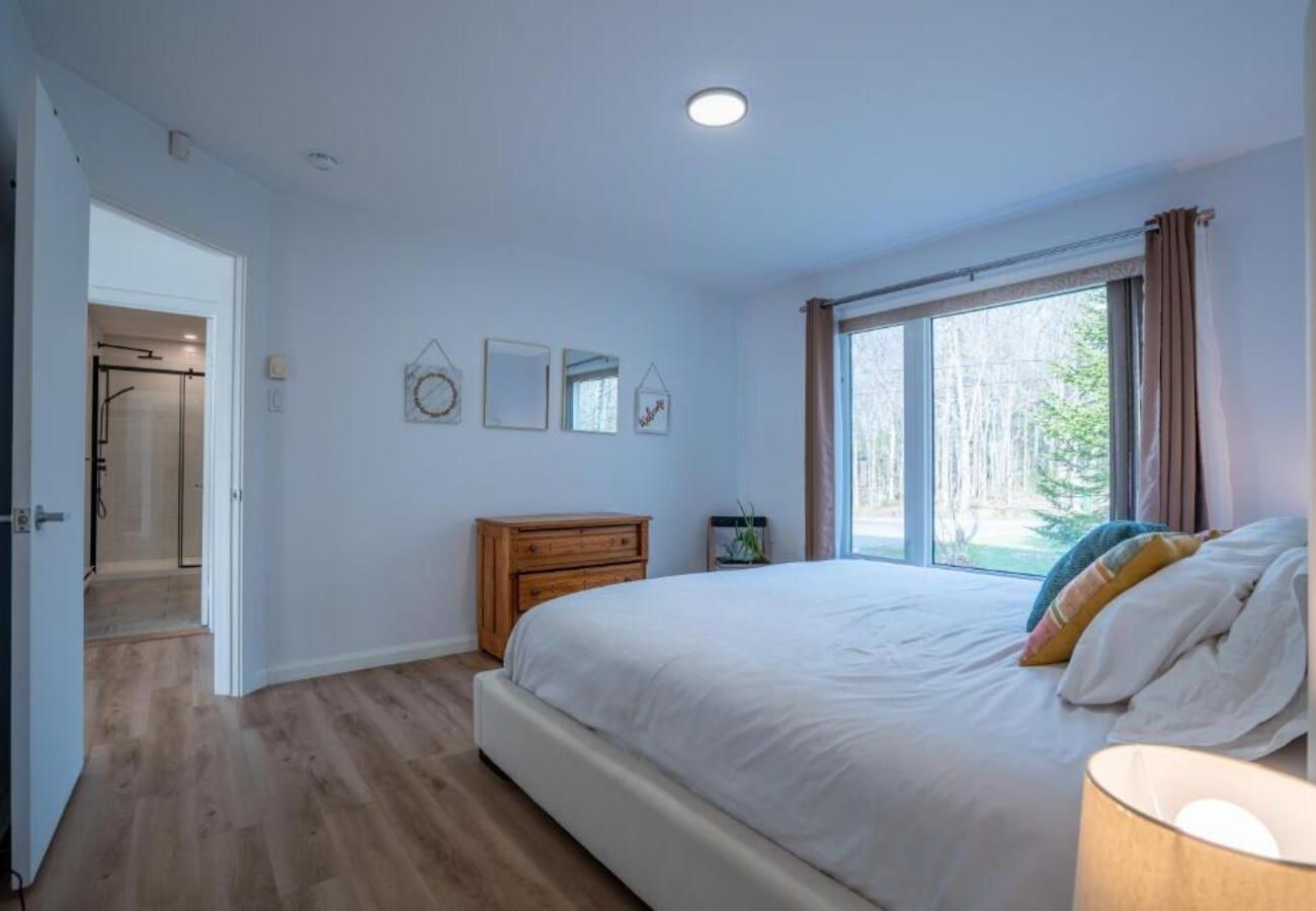 Chalet in Montreal - CAN008 - Chalet des Oiseaux Bleus