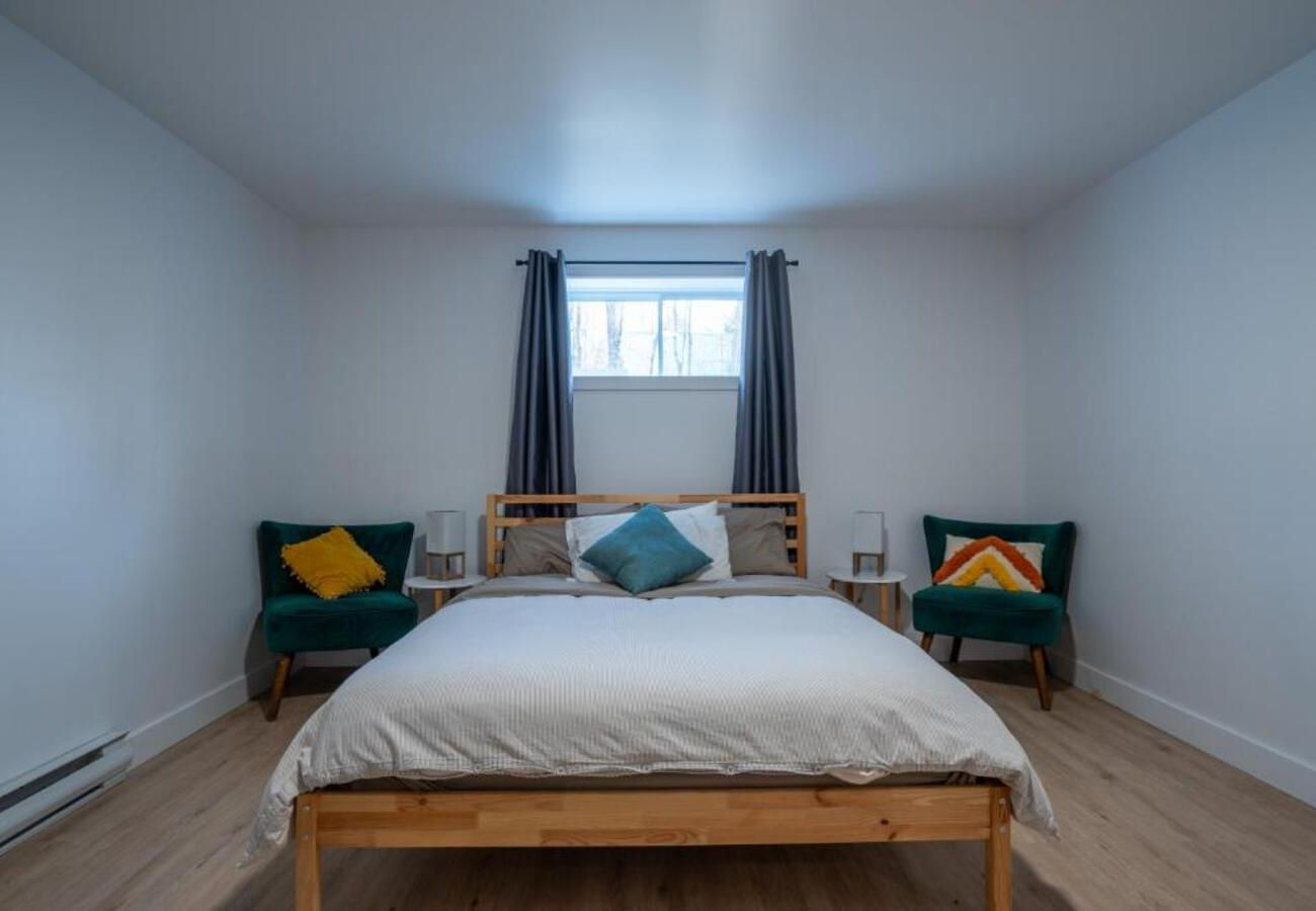 Chalet in Montreal - CAN008 - Chalet des Oiseaux Bleus