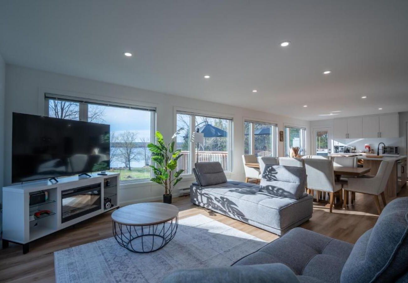 Chalet in Montreal - CAN008 - Chalet des Oiseaux Bleus