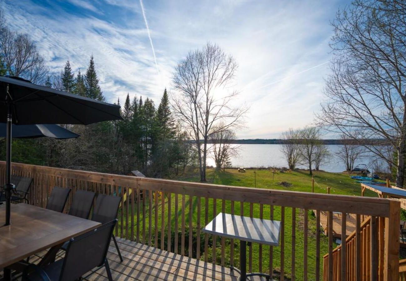 Chalet in Montreal - CAN008 - Chalet des Oiseaux Bleus